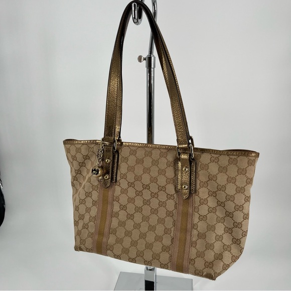 GUCCI JOLICOEUR Authentic Sherry Tote Bag with GUCCI Ball Charm keychain - Picture 2 of 16